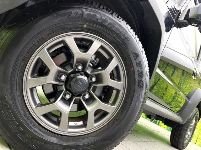 �y����15�C���`�A���~�z�C�[���z�O�ςɃ}�b�`���������A���~�z�C�[���𑕒����Ă���܂��B�e��ЊO�A���~�z�C�[����A�X�^�b�h���X�^�C�����戵�����Ă���܂��B���񂲑��k����������
