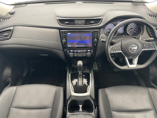 エクストレイル2.0 20Xi