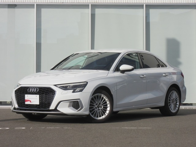 A3セダン30 TFSI アドバンスド