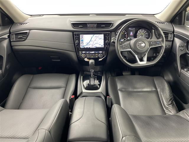 エクストレイル2.0 20Xi ハイブリッド 4WD