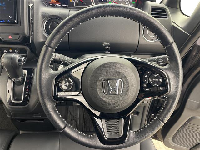 N-BOXカスタムL ターボ 4WD