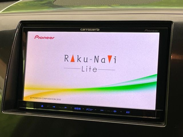 �y�i�r�Q�[�V�����z�g���₷���i�r�ŖړI�n�܂ł�������ē����Ă���܂��B�e��I�[�f�B�I�Đ��@�\���[�����Ă���A���Ԃ̉^�]������Ɋy�����Ȃ�܂�!!