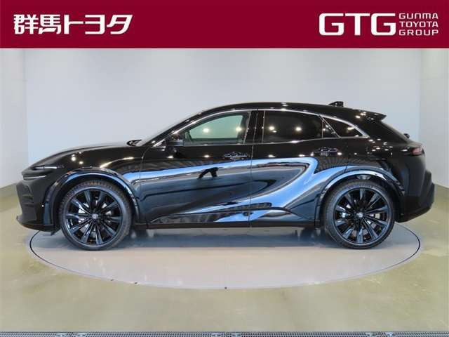 クラウンスポーツ2.5 Z E-Four 4WD