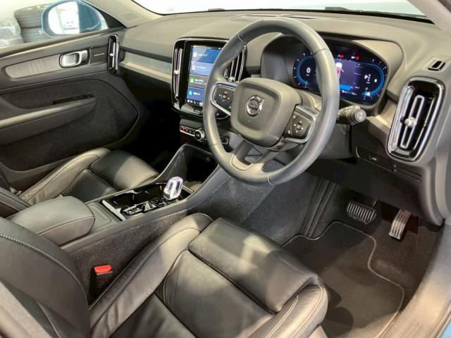 XC40アルティメット B4 AWD 4WD