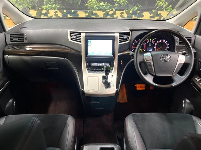 ヴェルファイア2.4 Z ゴールデンアイズ