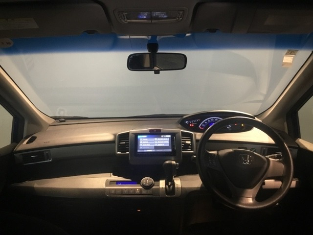 フリード1.5 G ジャストセレクション