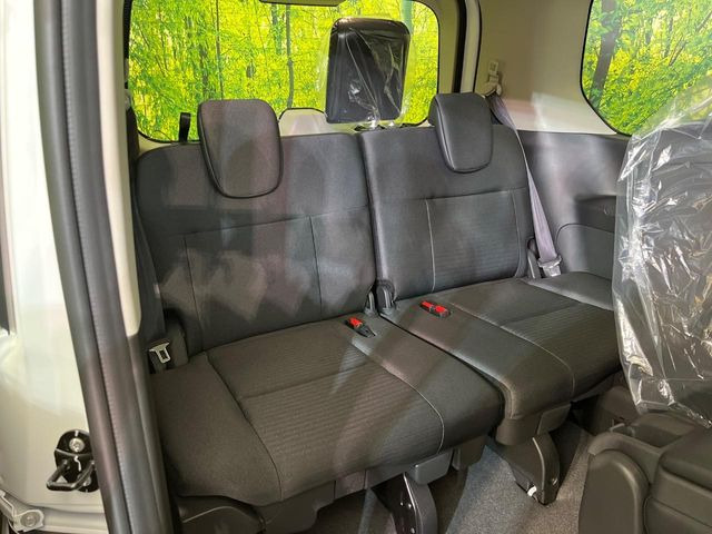 3��ڃV�[�g�͂�������ԗǍD����l�ł��������ƍ����Ē����܂��̂ŁA��l���ł̂��o���������N���N�ł��􂲉Ƒ��ŁA�C�̒m�ꂽ���ԂŁA�h���C�u�ɍs���̂��y���݂ł��ˁ�