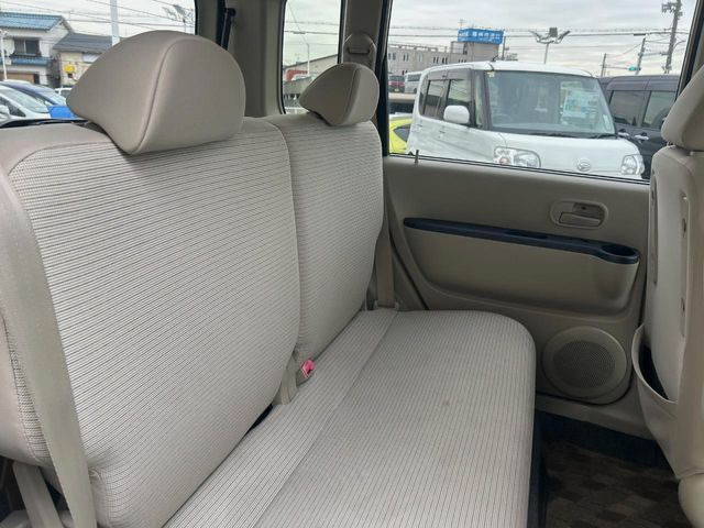 �L�X�Ƃ���2��ڃV�[�g�͋��Z���������A���S�n�����K!�F�B��Ƒ��Ƃ̂��o�����ɂ҂�����ł��B�x�r�[�V�[�g��`���C���h�V�[�g�g�p�������K�ɂ��߂�������������\���ȋ�Ԃ��m�ۂ��Ă��܂��B