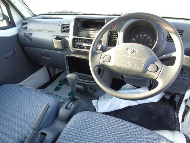 ピクシストラックスペシャル 4WD