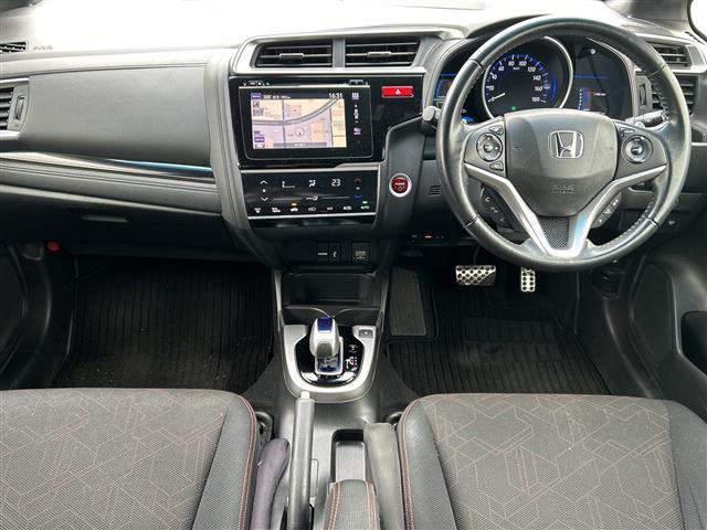 フィット1.5 ハイブリッド Sパッケージ