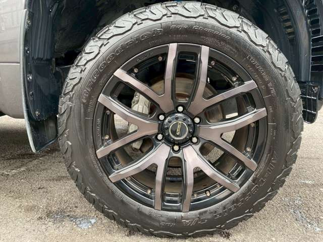 ランドクルーザープラド2.8 TX ディーゼル 4WD