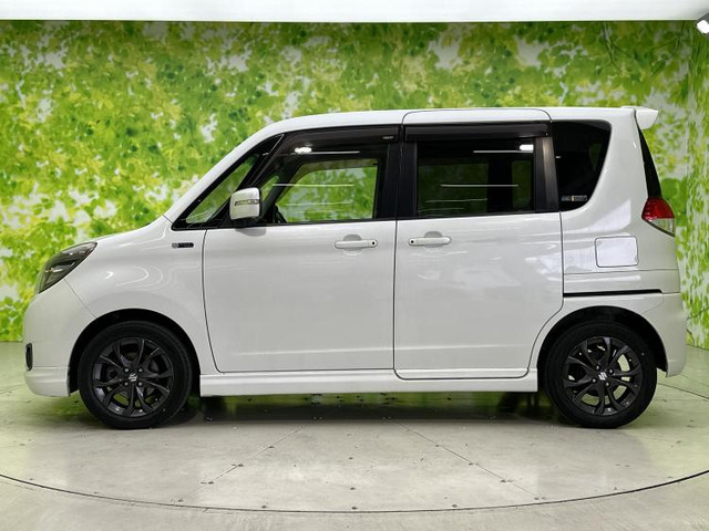 ソリオ1.2 ブラック＆ホワイトII DJE