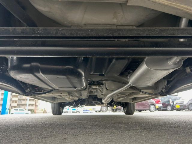 ����肪���ꂢ�Ȃ����ɁA�h�K���H�̎{�H���I�X�X���B�~��n��͂������A���ݕ��ɂ��Z���̕���A��Ń}�����E�E�B���^�[�X�|�[�c���������ɂ��D�]���������Ă���܂��B