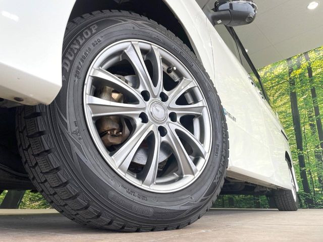 �y�A���~�z�C�[���z�O�ςɃ}�b�`�����A���~�z�C�[���𑕒����Ă���܂��B�e��A���~�z�C�[����A�X�^�b�h���X�^�C�����戵�����Ă���܂��B���񂲑��k����������