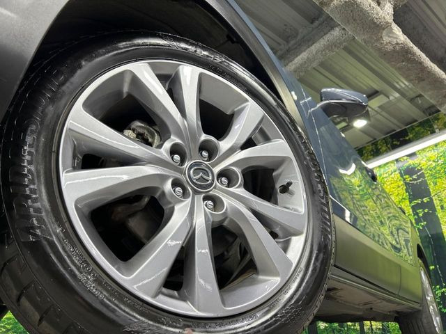 �y����18�C���`�A���~�z�C�[���z�O�ςɃ}�b�`���������A���~�z�C�[���𑕒����Ă���܂��B�e��ЊO�A���~�z�C�[����A�X�^�b�h���X�^�C�����戵�����Ă���܂��B���񂲑��k����������