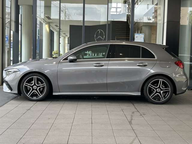 AクラスA180 AMGラインパッケージ