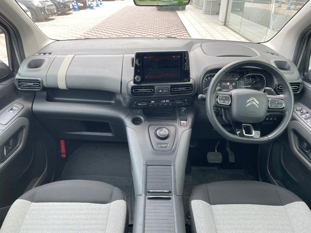 �A���ԃO���[�v���݌ɐ���2,000��!�S���̌n��X���烁�[�J�[�E�Ԏ��킸���Љ�o����̂ŁA���Ȃ��Ƀs�b�^���̂��Ԃ�������͂��ł���܂��͂��₢���킹��������