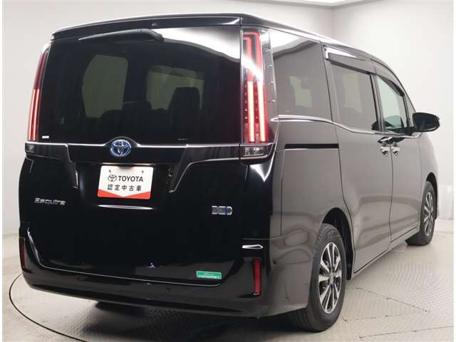 エスクァイアハイブリッド1.8 Gi プレミアムパッケージ ブラックテイラード