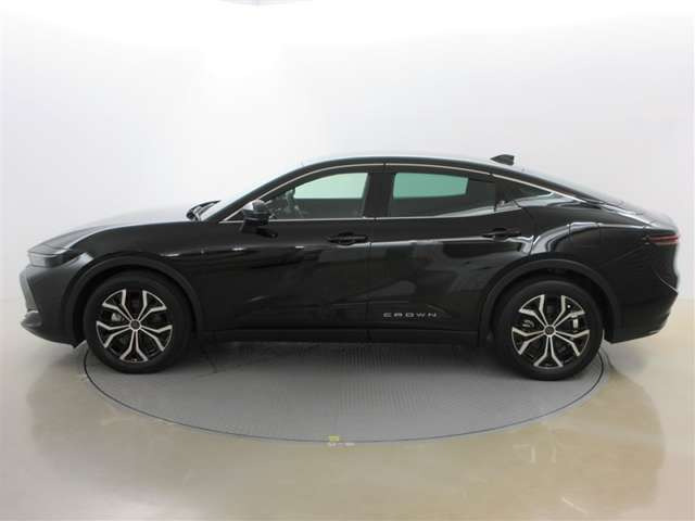 クラウンクロスオーバー2.5 G アドバンスト E-Four 4WD