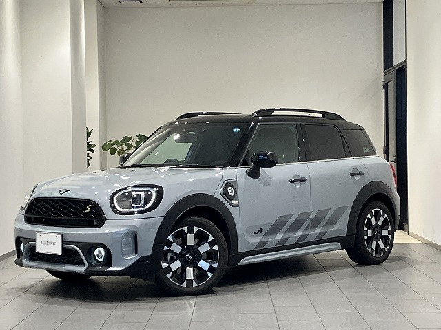 ミニクロスオーバークーパー S E オール4 アンテイムド エディション 4WD