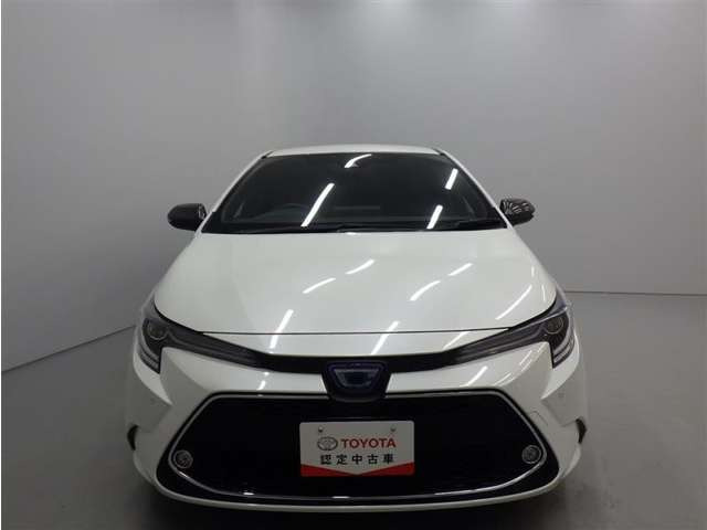 カローラツーリング1.8 ハイブリッド W×B