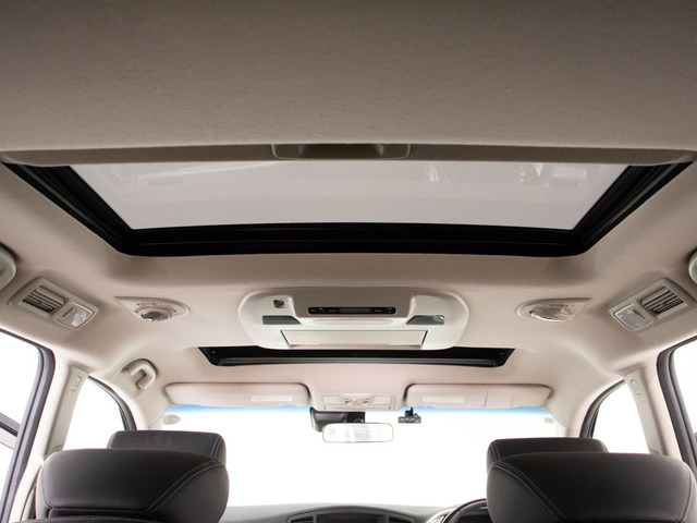 ���c�C���T�����[�t���󏭑����𑕒�!�J���I�ȋ�Ԃ����y���݂�������!