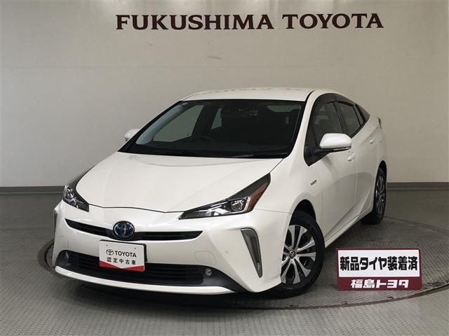 プリウス1.8 A E-Four 4WD