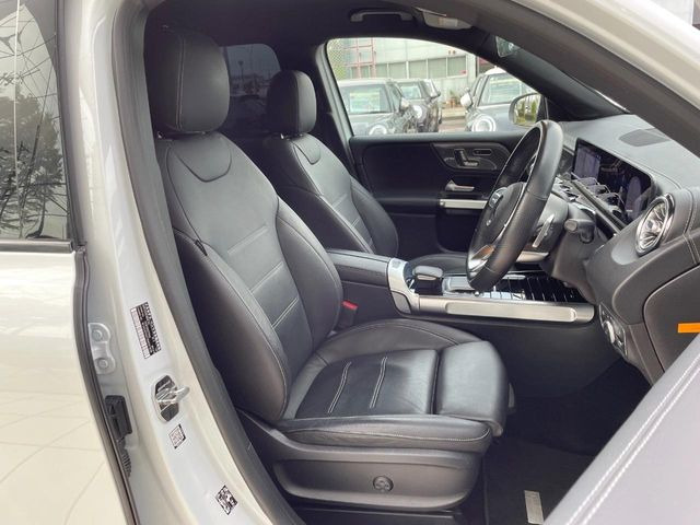 ���V�[�g�̎g�p��:�j��E�ւ�������Ȃ��A�����̒ʂ肫�ꂢ�ȏ�Ԃ��ێ����Ă���܂��B�܂��A�����N���[�j���O�E�R�[�e�B���O�����p�����������܂��B