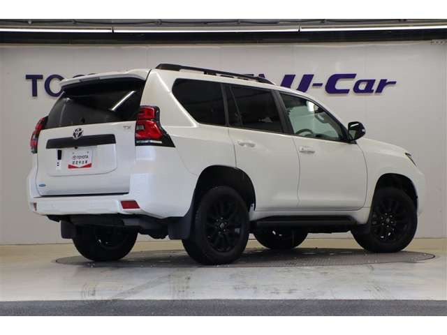 ランドクルーザープラド2.7 TX Lパッケージ マットブラック エディション 4WD