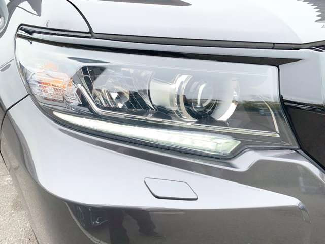 ランドクルーザープラド2.8 TX ディーゼル 4WD