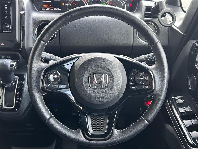 N-BOXカスタムL ターボ 4WD