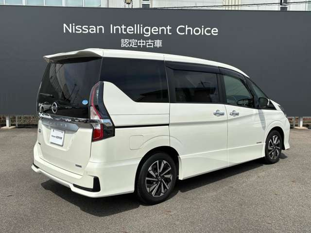 セレナ2.0 ハイウェイスターV