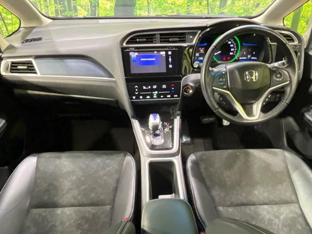 シャトル1.5 ハイブリッド X スタイルエディション