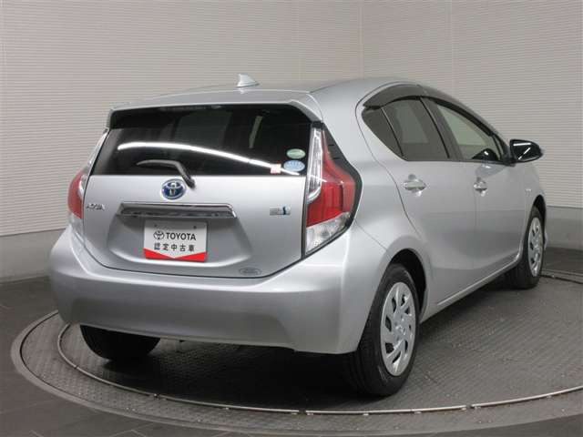 アクア1.5 S スタイルブラック