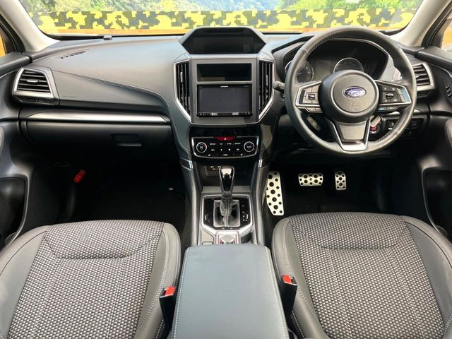 フォレスター2.0 アドバンス 4WD