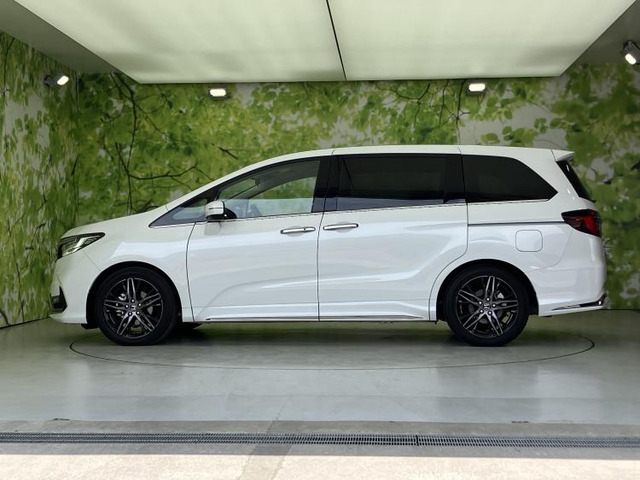 オデッセイ2.0 e:HEV アブソルート EX