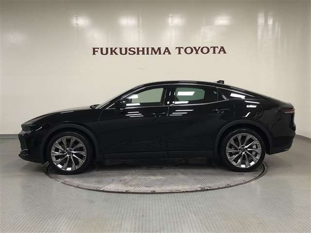 クラウンクロスオーバー2.5 G アドバンスト レザー パッケージ E-Four 4WD