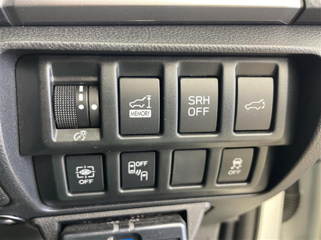 フォレスター2.0 エックスブレイク 4WD