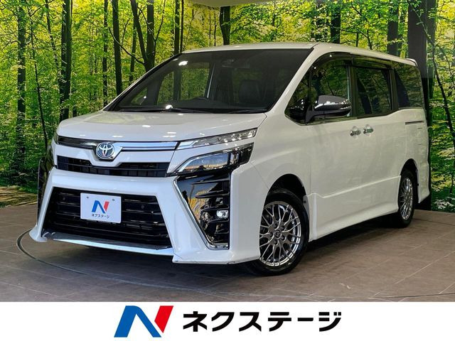 ヴォクシー1.8 ハイブリッド ZS 煌III