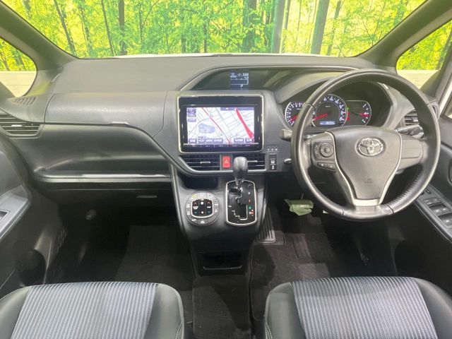 ヴォクシー2.0 ZS 煌