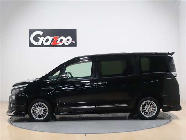 ヴォクシー1.8 ハイブリッド ZS 煌II