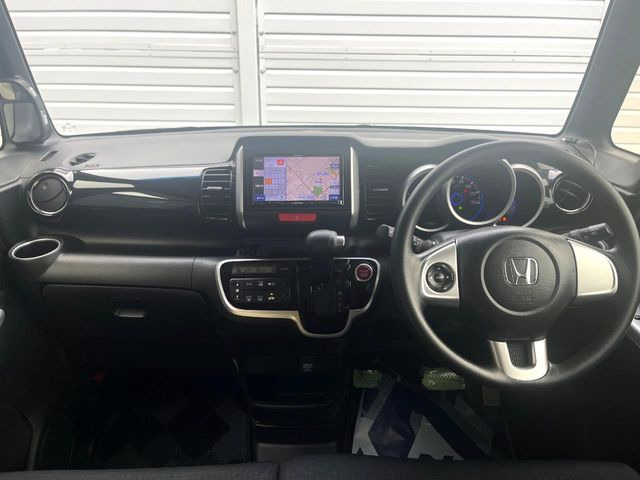 N-BOXカスタムG Lパッケージ