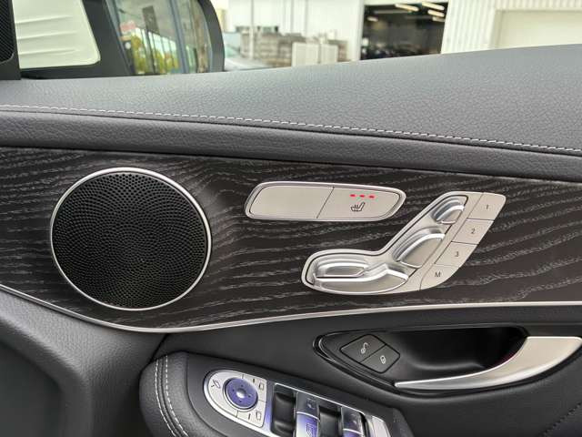 GLC220d 4マチック AMGライン 4WD