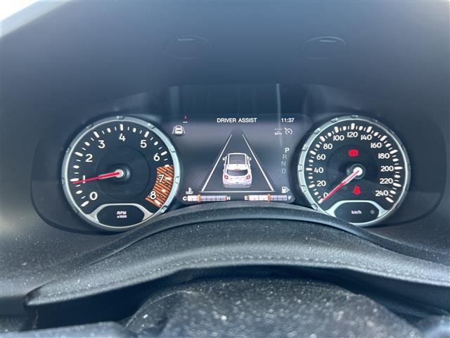 レネゲードトレイルホーク 4WD