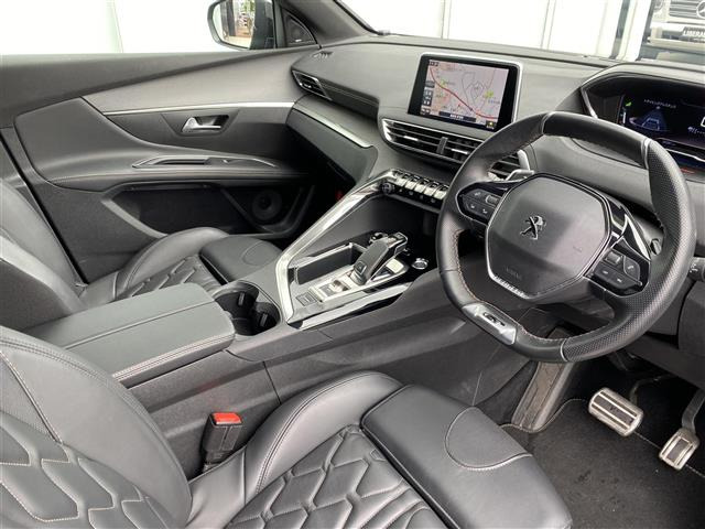 5008GTライン ブルーHDi ディーゼル