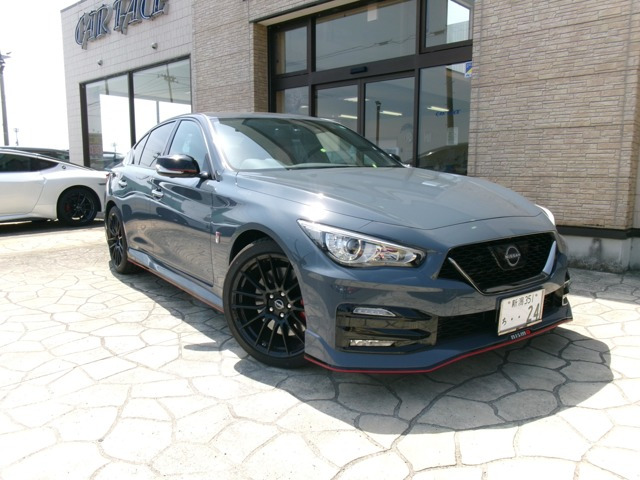 スカイライン3.0 NISMO RECAROシート+カーボン製フィニッシャー