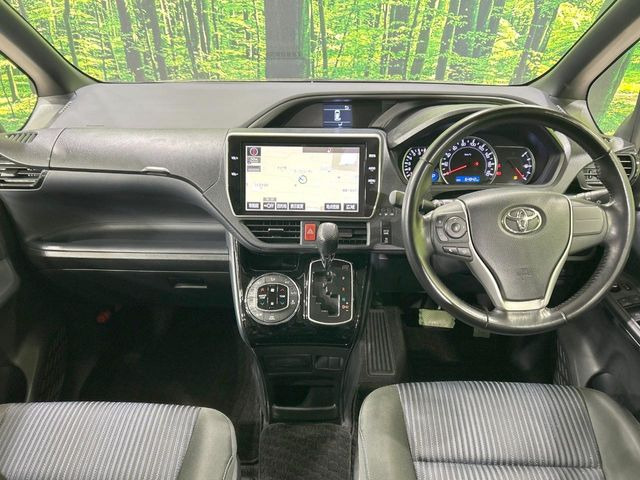 ヴォクシー2.0 ZS 煌II