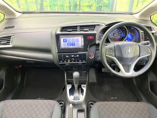 フィット1.3 13G Lパッケージ