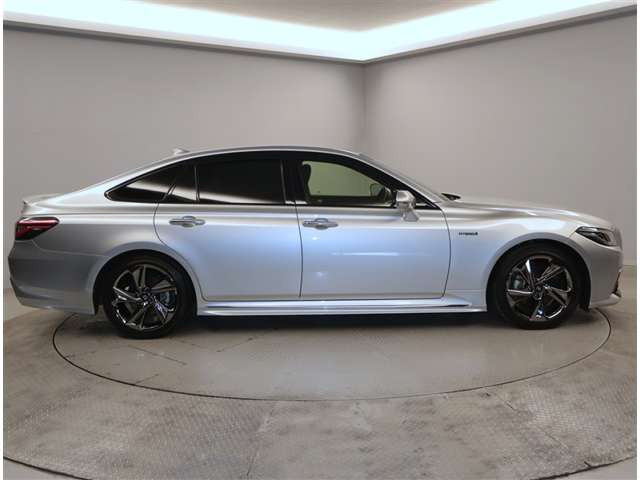 クラウンハイブリッド 2.5 RS アドバンス