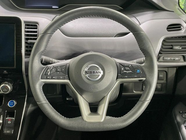 �y�����v�����X�e�A�����O�z�㎿�Ȋv���g�p���邱�ƂŁA��ɂ����������݂ƂĂ��^�]���₷���n���h���ł���